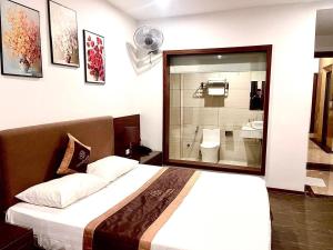 LuxTel Hotel Tây Hồ