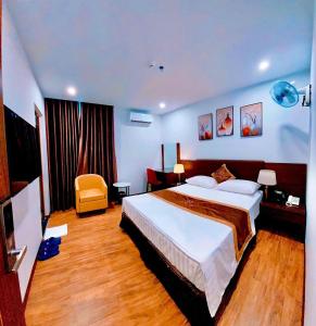 LuxTel Hotel Tây Hồ