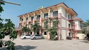 RuysukJo Resort&Pool - Udon Thani