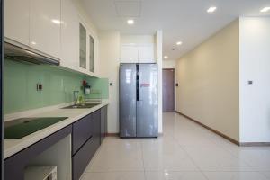 Luxury Apartment at Vinhomes Central Park