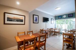 Spring Tide Inn by CTHA