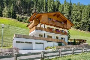 Ferienhaus Nairz Alpenrose - Predoi