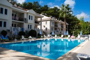 Stylish 2BR Apartment in Ölüdeniz by the Forest with Pool