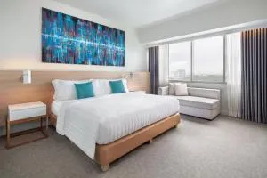 Brittany Hotel BGC - Poblacion