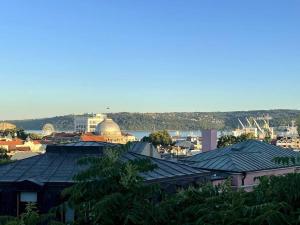 City Center Apartment 2