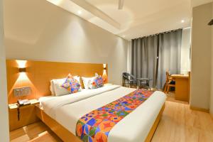FabHotel Penthouse - A K Dev Road