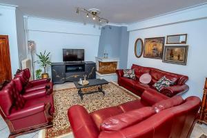 Ioannas Mansion - By the lake