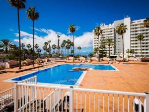 115 Acapulco Playa de Las Americas