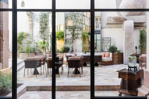 Hotels Hotel Le Colombier : photos des chambres