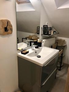 Chambre double avec salle de bain privative