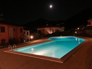 Happy Guest Apartments - Lake View and Pool