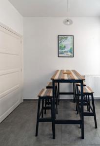 Appartements Le Belfort - Grand appartement avec terrasse et parking prive : photos des chambres