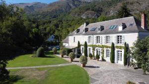 Maisons de vacances Gite Monda de caractere avec jaccuzi spa piscine : photos des chambres