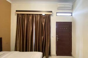 RedDoorz Syariah @ Jalan Jendral Sudirman Pekanbaru