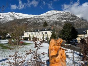 Maisons de vacances Gite Monda de caractere avec jaccuzi spa piscine : photos des chambres