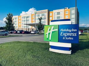 Holiday Inn Express & Suites - Moundsville, an IHG Hotel