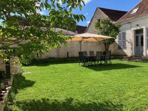 La Villa Lombardi en Champagne, avec piscine privée et jacuzzi