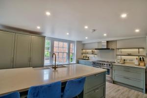 Abbey House by Group Retreats