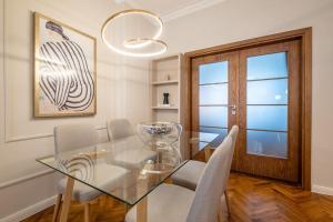 Calm, Luxury Apartment, Premium Location at NDK!