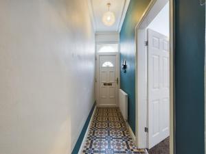 Pottery House - Stoke on Trent -Free parking - Central Location - Sleep 8