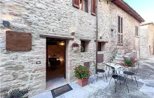 Lovely Apartment In Castel Ritaldi - Castel Ritaldi