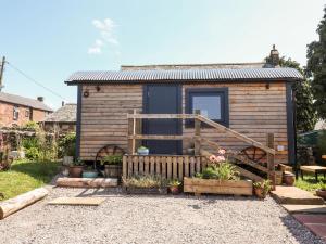 Dunfell Shepherds Hut