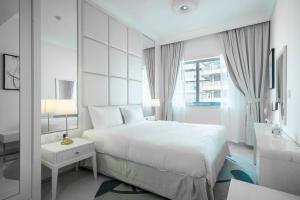 StoneTree - Furnished 1BR in Prime Location