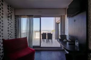 Suite - Terrace with Sea View room in The Originals Boutique Hôtel Le Nautic Arcachon (Inter-Hotel)