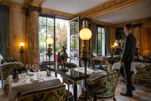 Hotels La Reserve Paris Hotel & Spa : photos des chambres