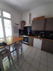 Tours - Grand appartement - centre ville parking gratuit