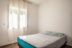 Jolie villa au calme avec piscine