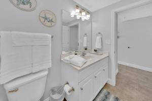 Beachfront Studio #809 at Majestic