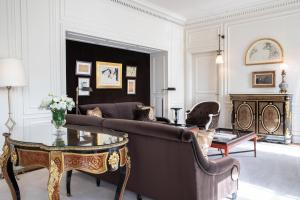 Hotels La Reserve Paris Hotel & Spa : photos des chambres