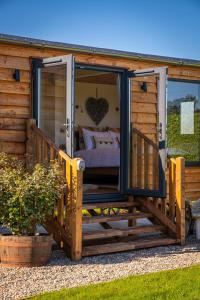 Abberley Shepherds Hut - Ockeridge Rural Retreats