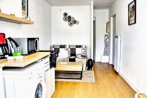 Appartements La Maison d'Eugenie cote falaises YourHostHelper : photos des chambres