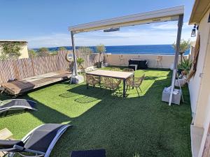 Beach Penthouse with unique rooftop terrace 301