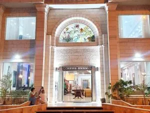 Eman Regency Hotel - 希伯仑