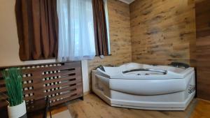 Stan na Dan Apartman D Lux Jacuzzi