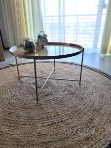 Chic, luxurious & spacious with backup power.