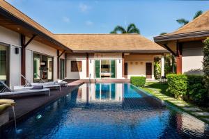Emerald Pool Villa Lush Villa On A Sunny Island