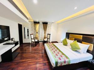 Hotel Aura IP Grand Karkardooma Metro Station New Delhi