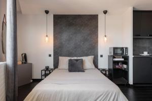 Studio black & white à 10 mins à pieds de la gare pour Genève