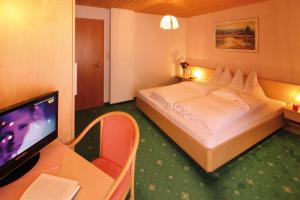 Double Room room in Hotel Sonnalpen