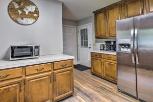 Lawrenceville Home Close to Parks and Dining!