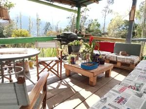 HOSTAL CASA DE GUADUA THE BAMBOO HOUSE