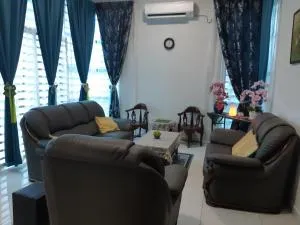 JHC Homestay Puncak - 金宝