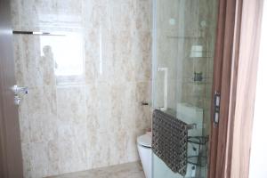 Grand avenue condo Soi Boaukow