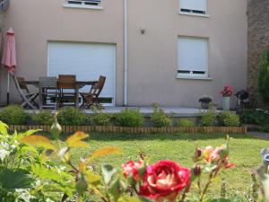 Maisons de vacances Gite Saint-Blin, 5 pieces, 9 personnes - FR-1-611-31 : photos des chambres