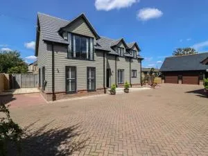 Wellington Cottage - 伊利