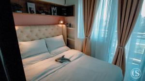 Crissome Suite Azure North San Fernando Pampanga